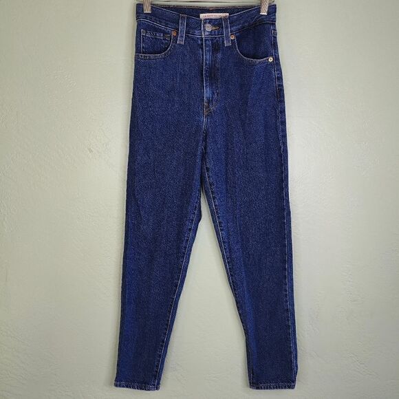 Levi's Red Tab High Waisted Mom Jeans - Picture 2 of 7